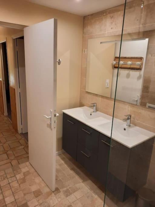Appartement Tout Confort , Centre Loudenvielle Kültér fotó