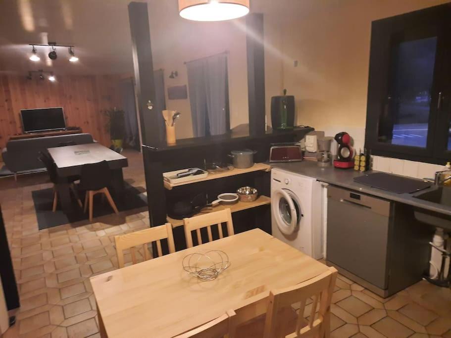 Appartement Tout Confort , Centre Loudenvielle Kültér fotó