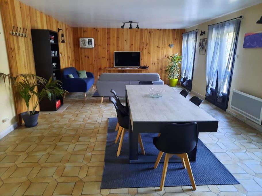Appartement Tout Confort , Centre Loudenvielle Kültér fotó